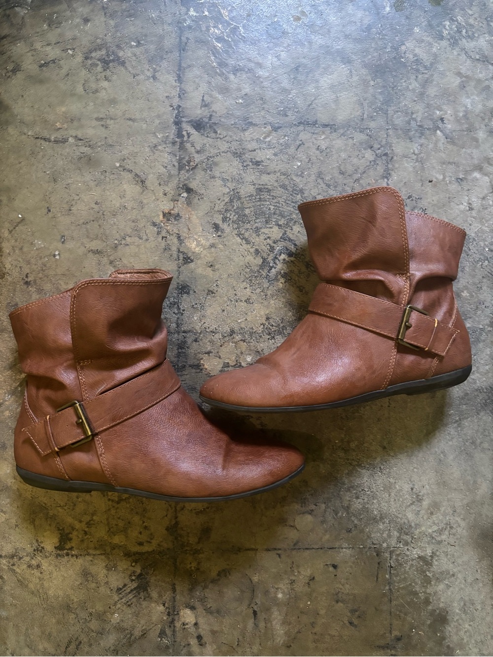 Avenue Casual Women's Tan Buckle Ankle Booties